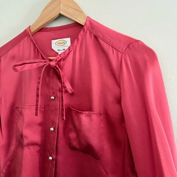 Vintage Silk Raspberry Red Necktie Blouse with Pearl Buttons - Picture 5 of 6